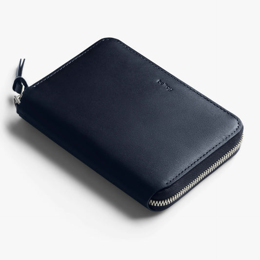 Folio Wallet - US 7984