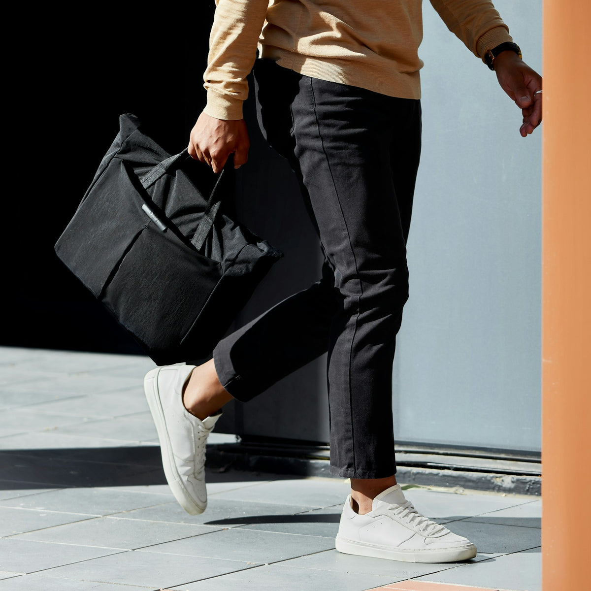 Tokyo Messenger Bag 14" - US 4747