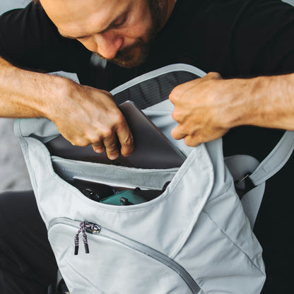 Venture Messenger 16” - US 4613