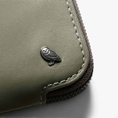 Card Pocket - US 7714