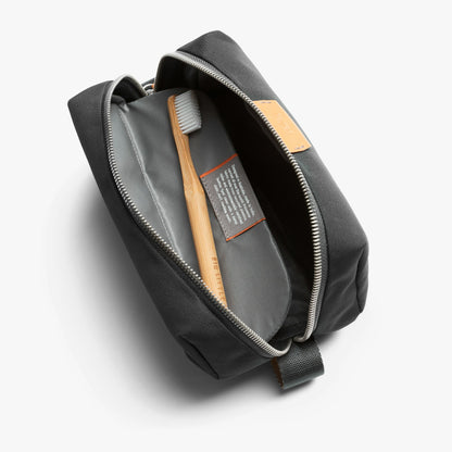 Toiletry Kit - US 0836