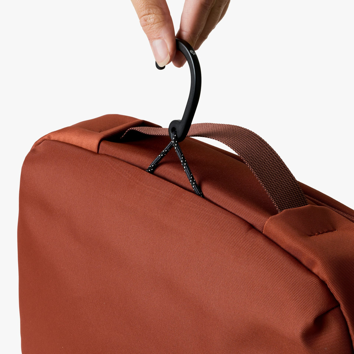 Hanging Toiletry Kit Plus - US 0646