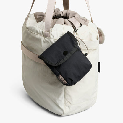Cinch Pocket - US 9439