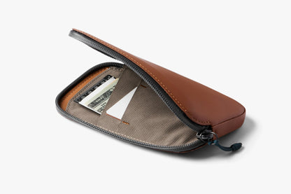 Venture Phone Pocket - US 6859
