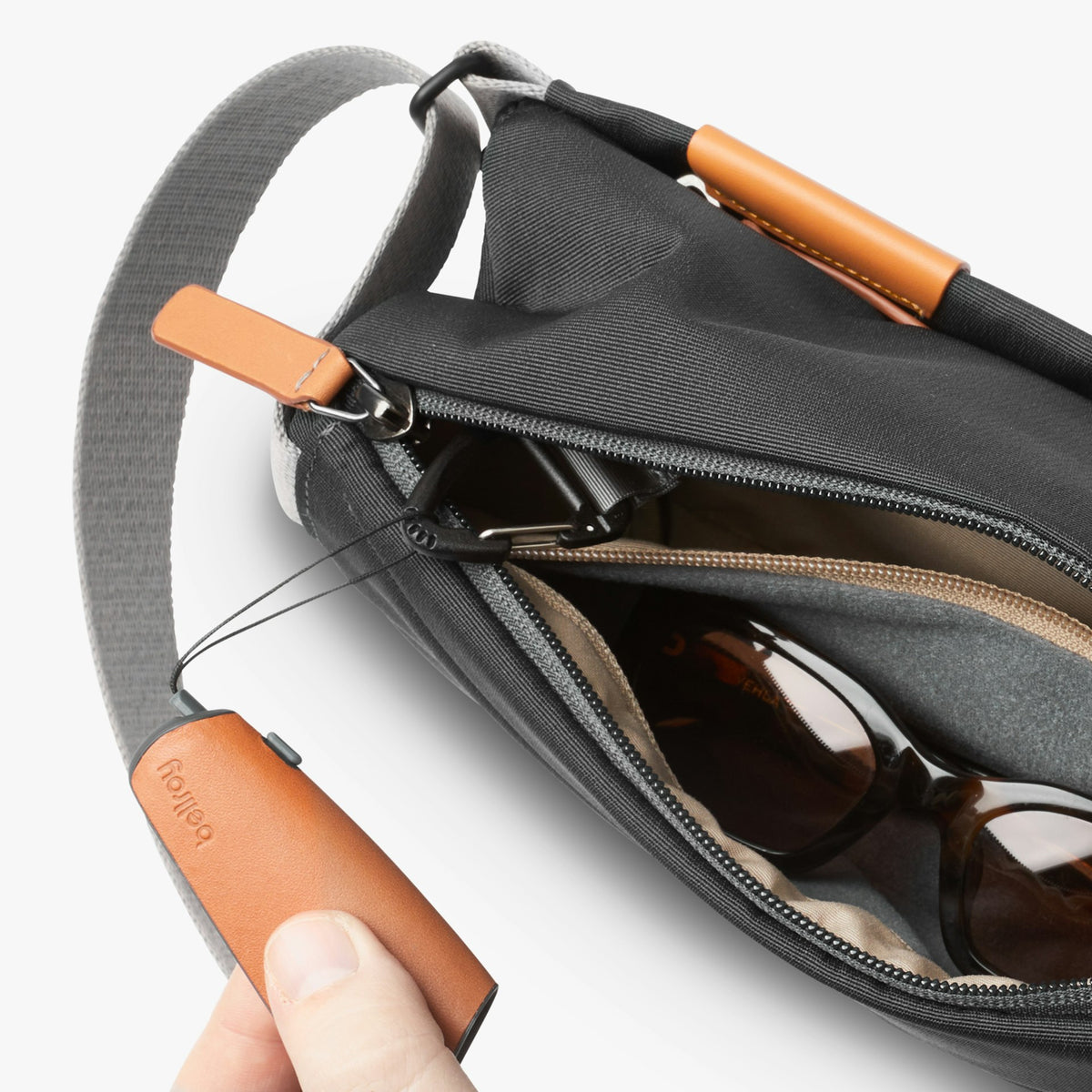 Sling Mini - US 4638