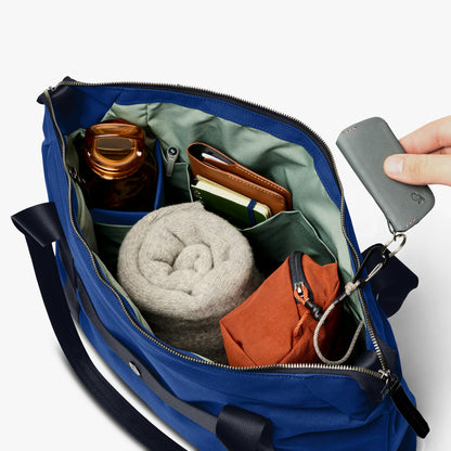 Classic Tote - US 9386