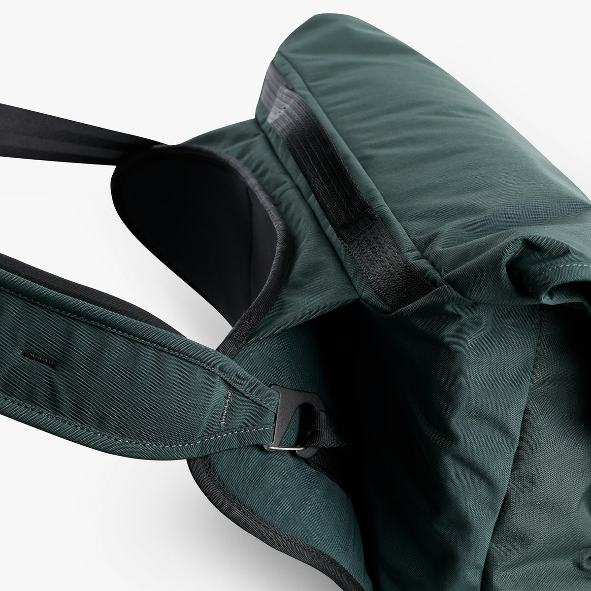 Venture Messenger 16” - US 4613