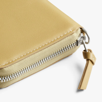 Folio Wallet - US 8425