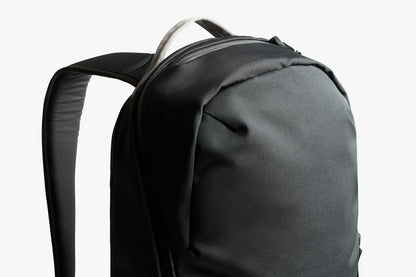 Via Backpack - US 8134