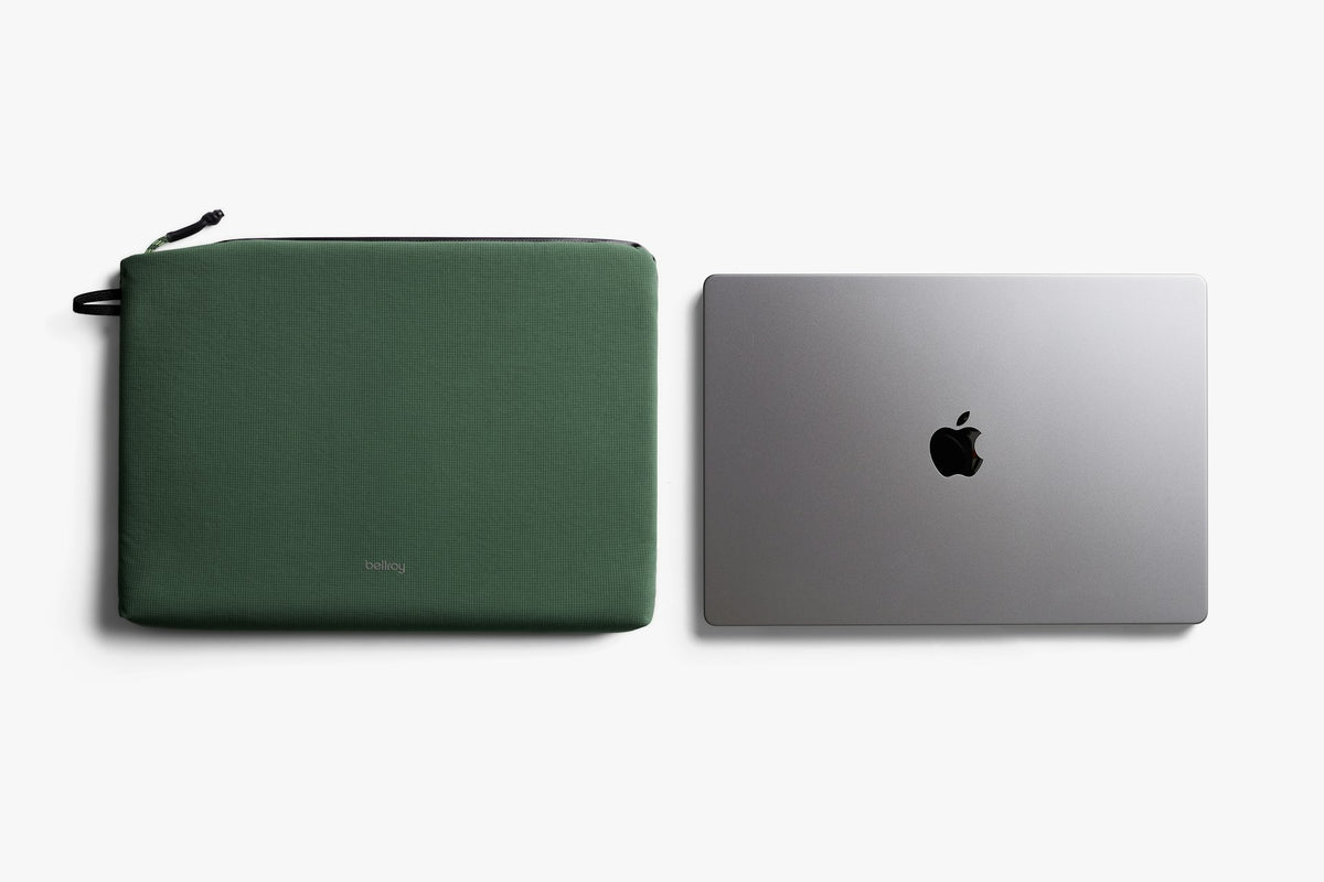 Lite Laptop Sleeve - US 4667